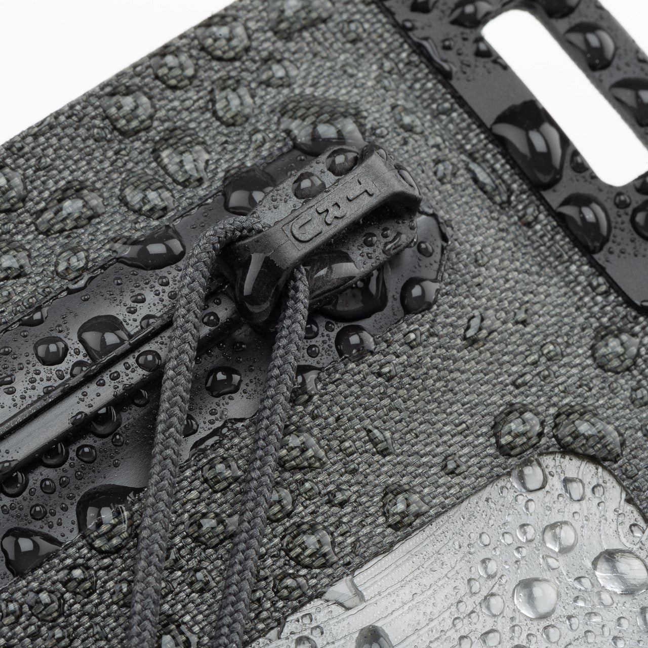 RunOff® Waterproof Pocket, zipper