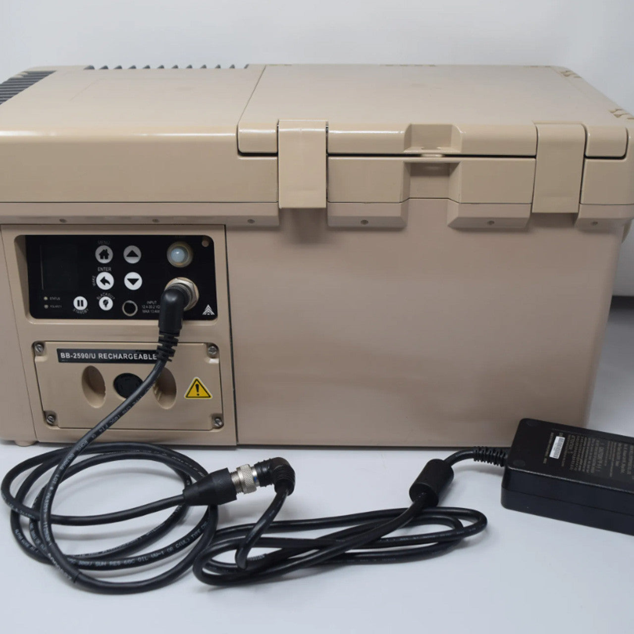 APRU AC Cable & AC/DC Adaptor, in use
