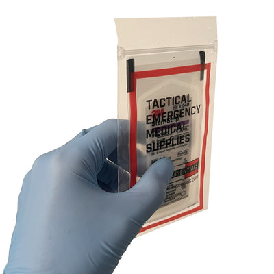 Reinforced Skin Closures, 20 pack- in hand