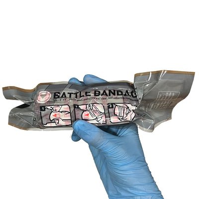 Battle Bandage, in hand