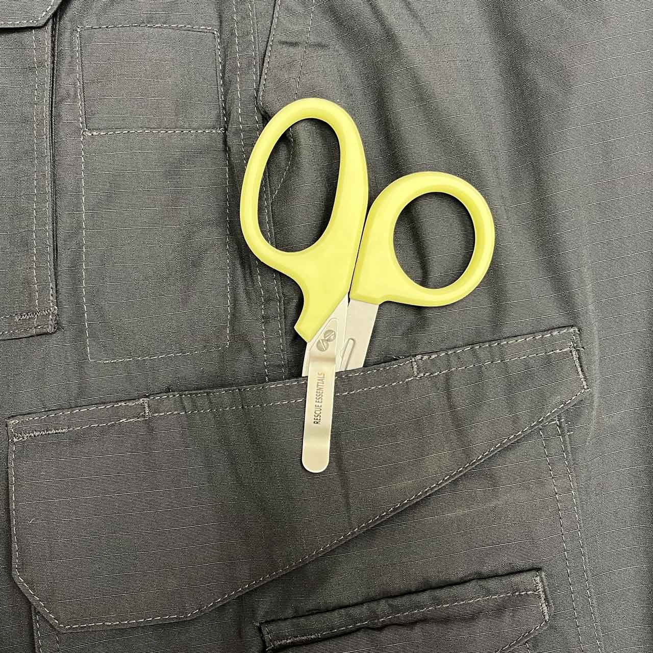 Glow-in-the-Dark Handled Shears, 7.5" with Clip, in pocket no glow