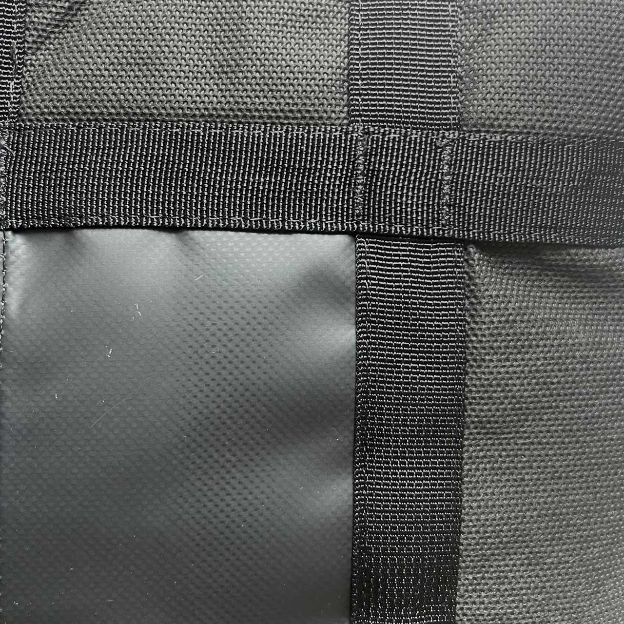 QuikLitter Drag, Close up of stitching