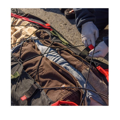 Xtract®SR Rescue Litter, being tightened 