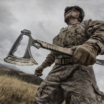 Tomahawk, in use