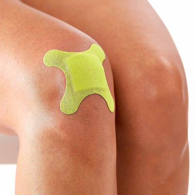 Curad Performance Series Bandage, on knee