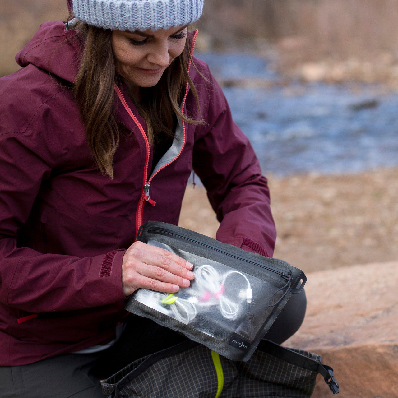 RunOff® Waterproof 3-1-1 Pouch, in use