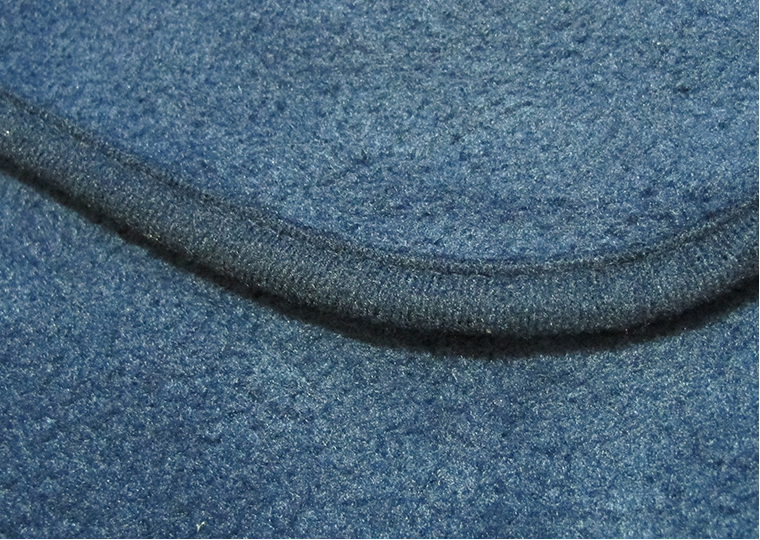 Polar Fleece Medium Weight Blankets