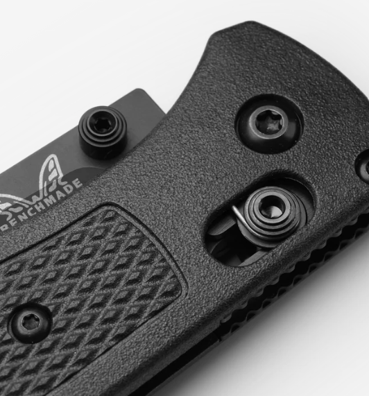 Benchmade Bugout CF-Elite Knife, handle 