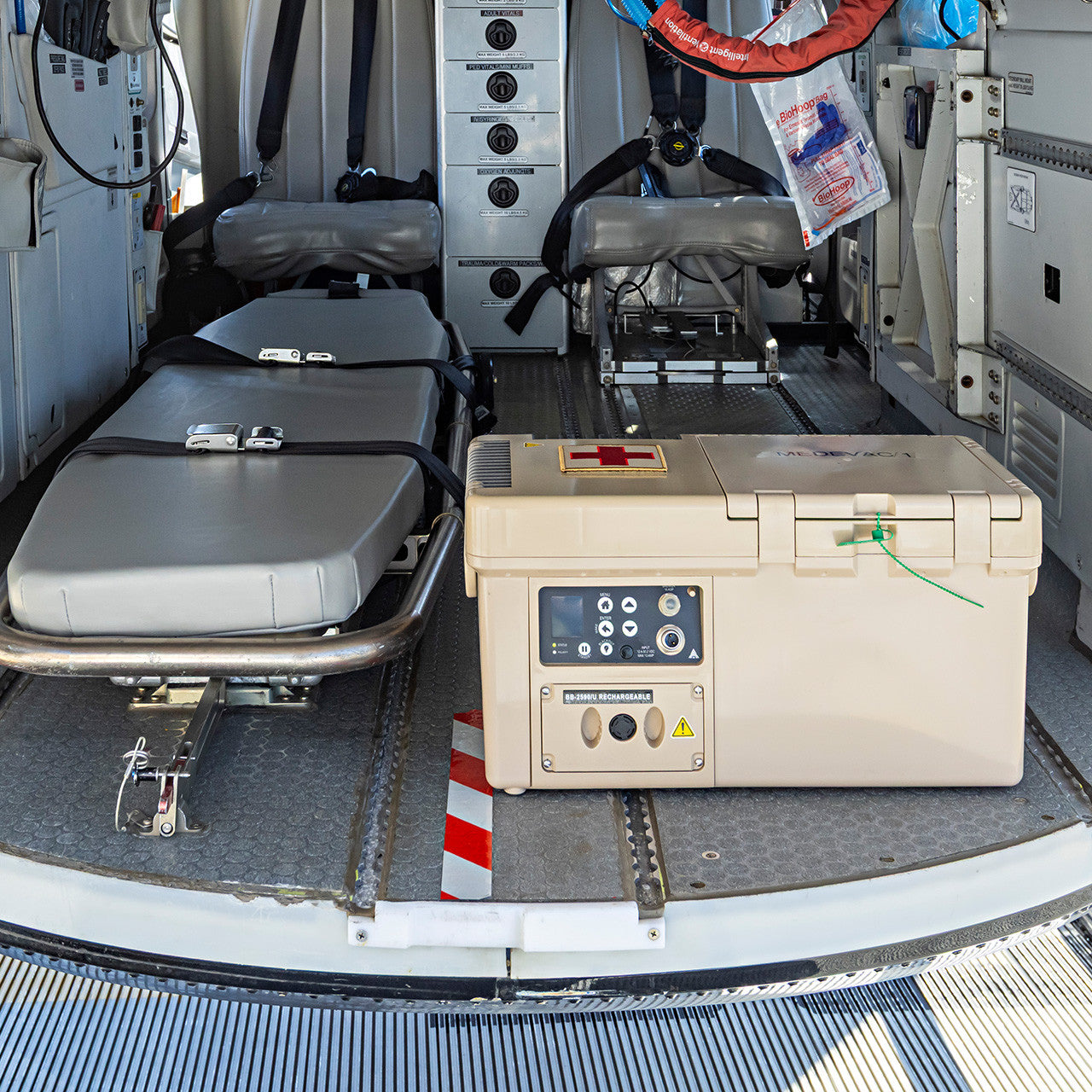 APRU 6L Autonomous Portable Refrigeration Unit