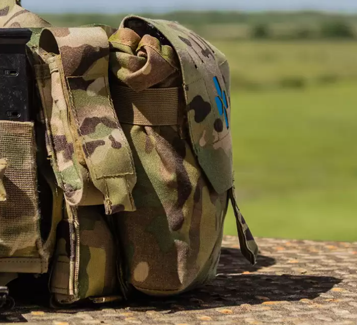 Trauma Kit NOW! - Medium Pouch, in action